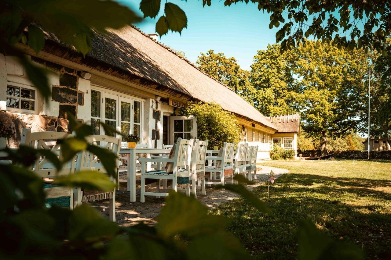 Vanatoa Taluhotell Koguva Eksteriør billede